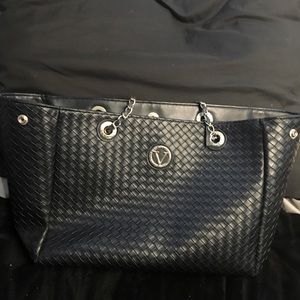Large black Vera wang purse